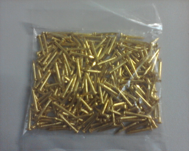 PREGO DOURADO DE FERRO BALMAZES 9X1,3mm PCTE.: C/100